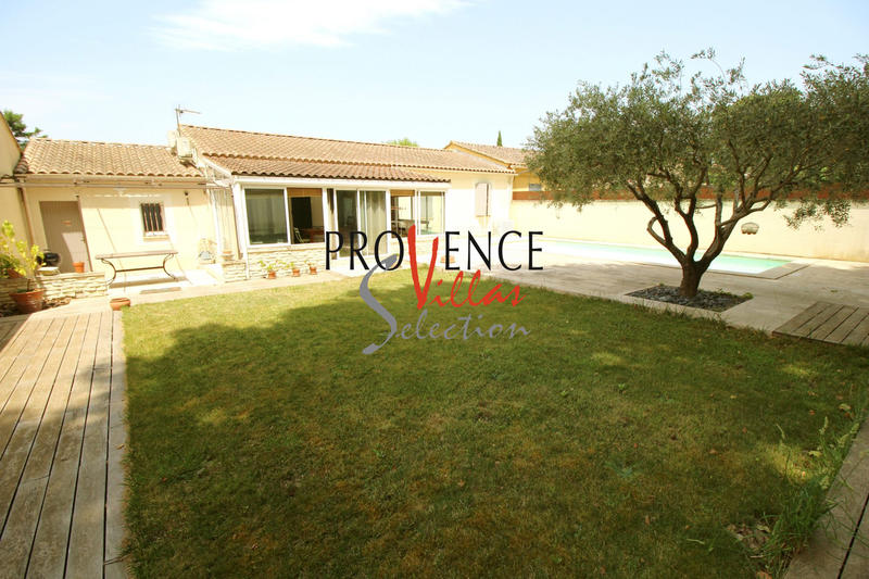 Maison - 93 m² - 5 pièces