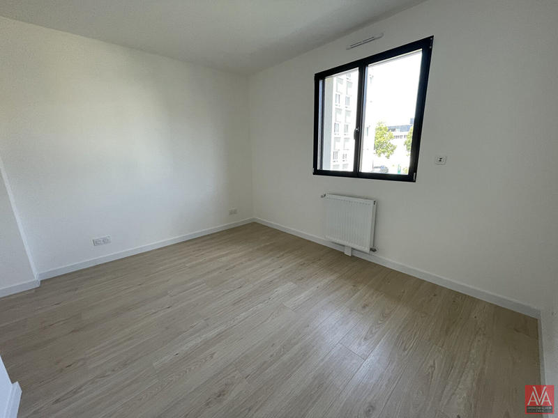 Maison - 127 m² - 6 pièces