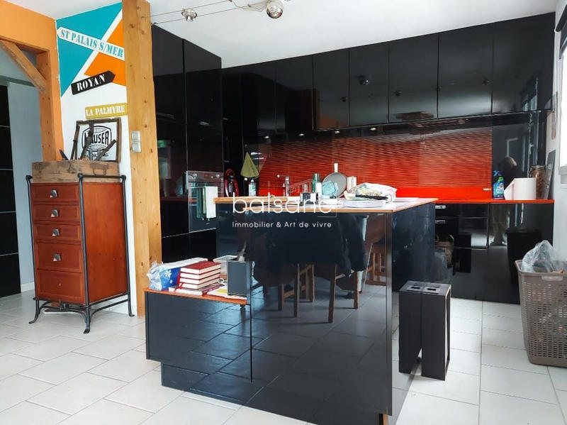 Maison - 95 m² - 4 pièces