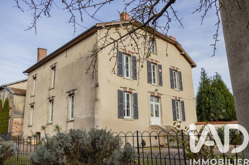 Maison de campagne - 247 m² - 8 pièces