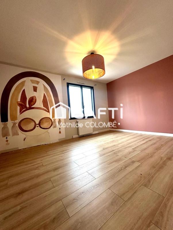 Maison - 201 m² - 9 pièces