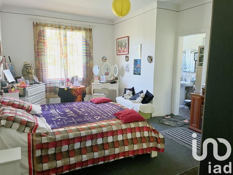 Maison - 268 m² - 8 pièces