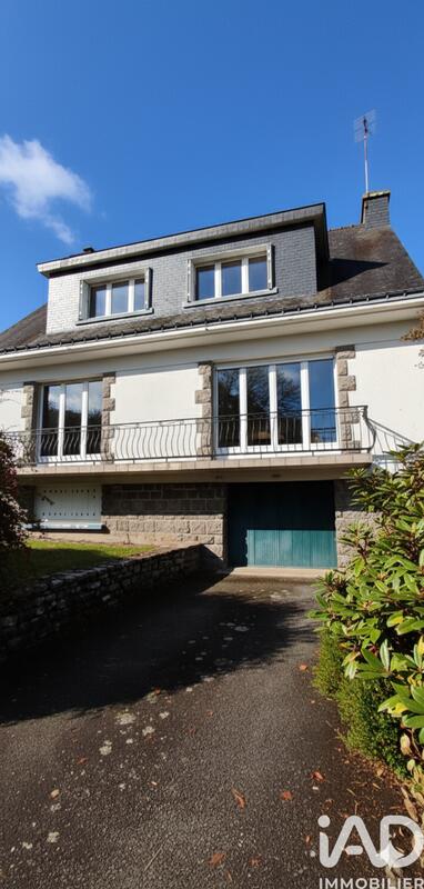 Maison - 122 m² - 6 pièces