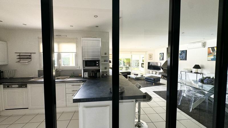 Maison contemporaine - 130 m² - 4 pièces