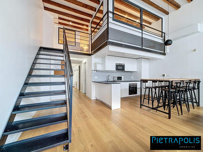 Appartement - 95 m² - 4 pièces