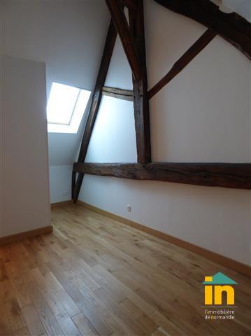Appartement - 93 m² - 6 pièces