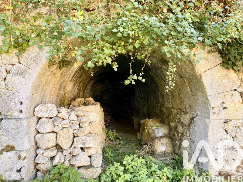 Maison - 220 m² - 12 pièces