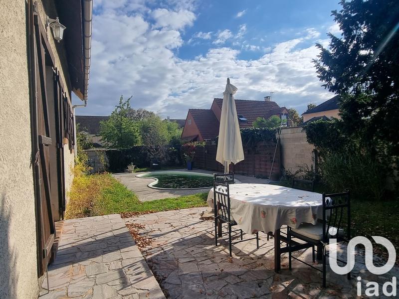 Maison - 131 m² - 8 pièces