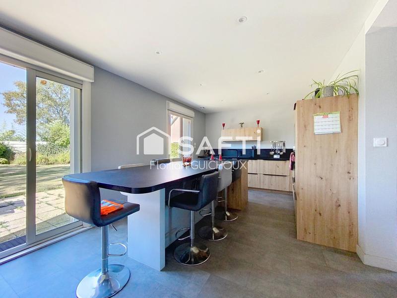 Maison - 96 m² - 5 pièces