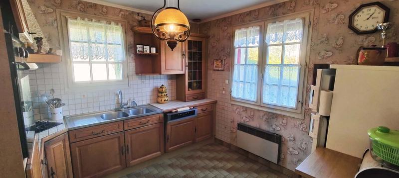 Maison - 90 m² - 5 pièces