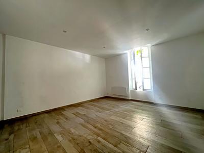 Bureau - 46 m² - 2 pièces