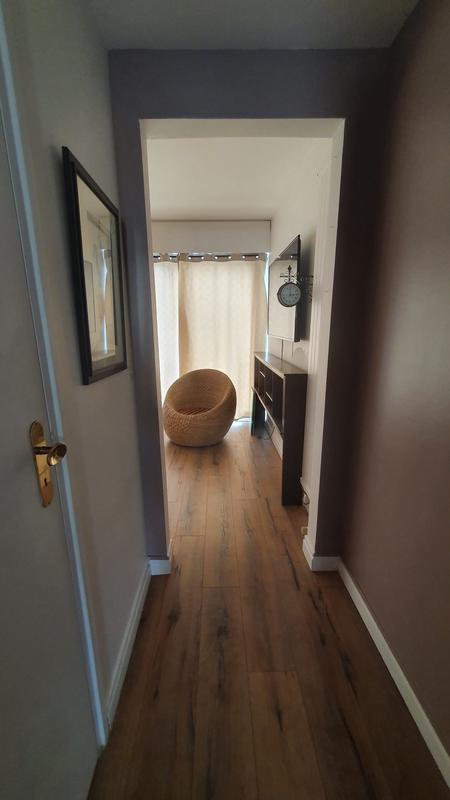 Maison - 270 m² - 8 pièces