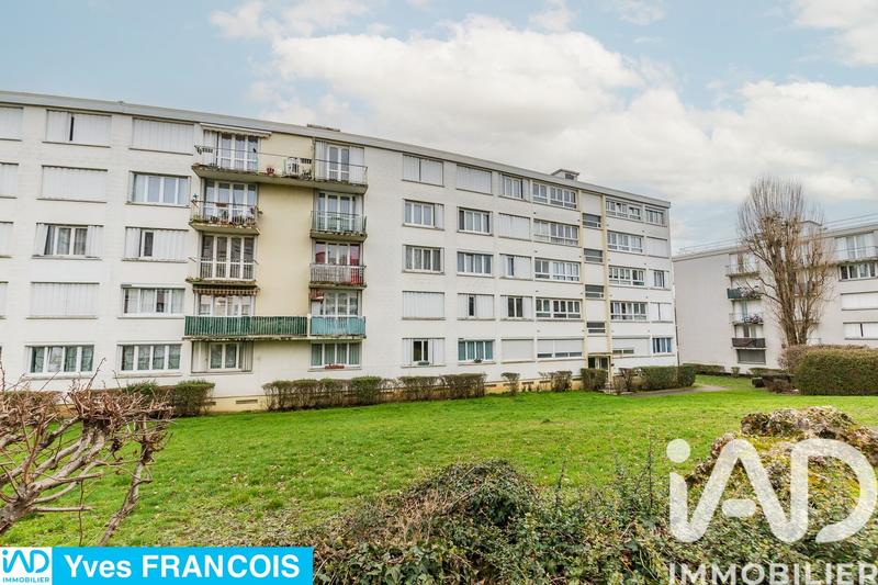 Appartement - 80 m² - 4 pièces