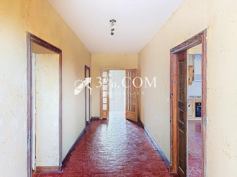 Maison - 232 m² - 8 pièces