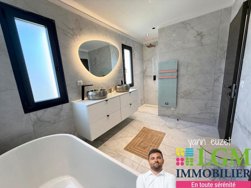 Maison - 168 m² - 5 pièces