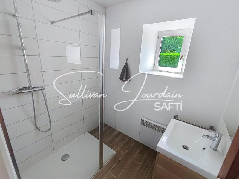 Maison - 143 m² - 6 pièces