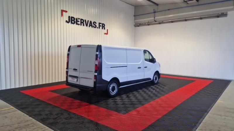 Renault Trafic l2h1 3000 kg blue dci 130 grand confort
