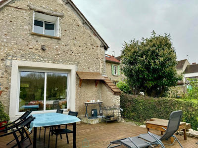 Maison - 130 m² - 7 pièces