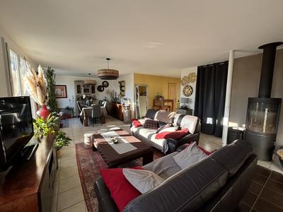 Maison - 129 m² - 7 pièces