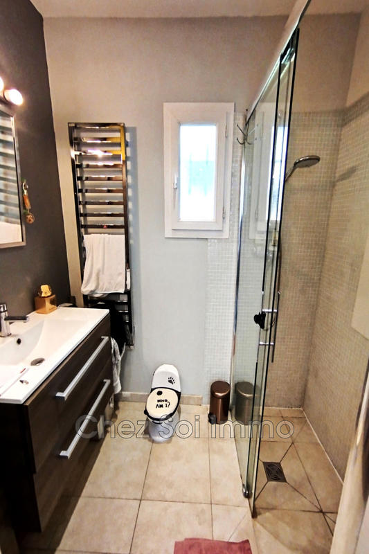 Villa - 183 m² - 7 pièces