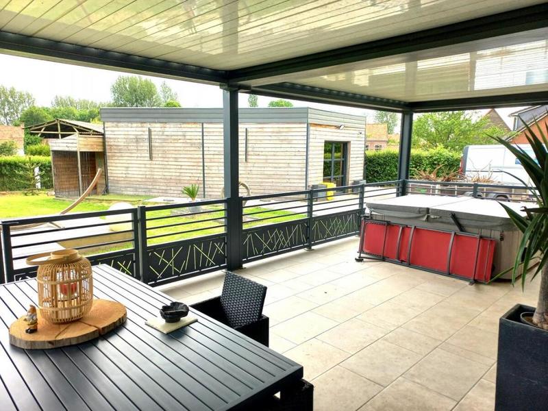 Maison - 166 m² - 6 pièces