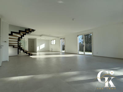 Maison contemporaine - 141 m² - 5 pièces