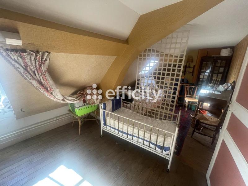 Maison bourgeoise - 350 m² - 12 pièces