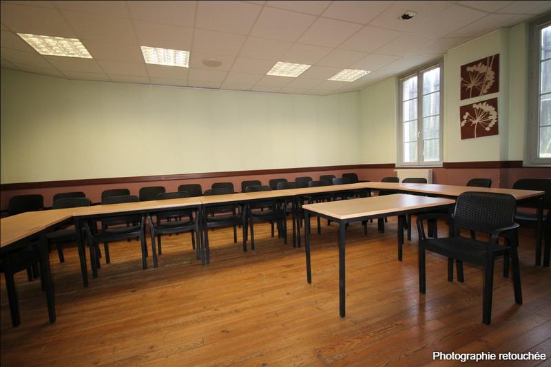 Local commercial - 1 051 m²