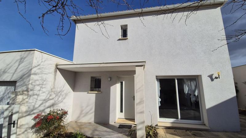 Villa - 104 m² - 5 pièces