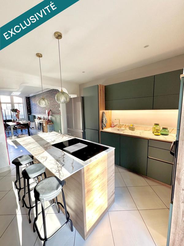 Maison de maîtres - 150 m² - 10 pièces