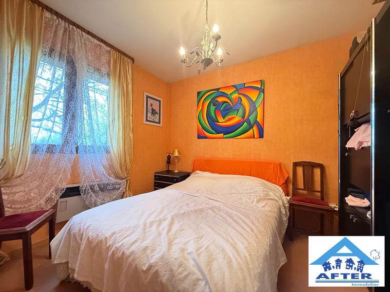 Maison - 203 m² - 7 pièces