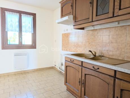 Maison traditionnelle - 71 m² - 4 pièces