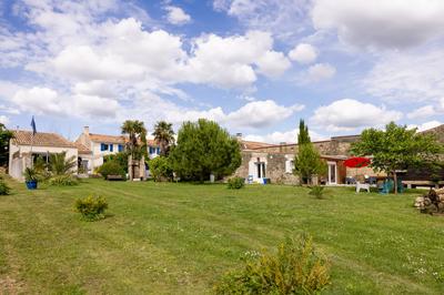 Maison - 228 m² - 6 pièces