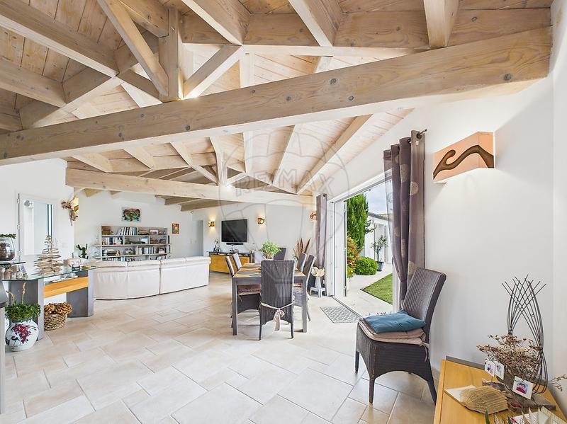 Villa - 174 m² - 7 pièces