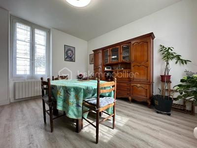 Maison de village - 171 m² - 7 pièces