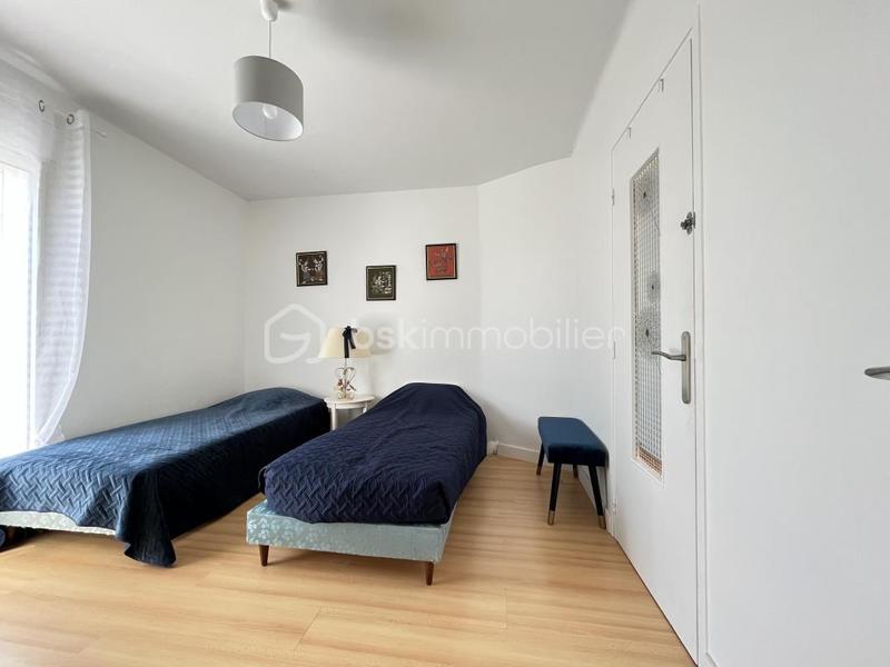 Maison - 141 m² - 6 pièces