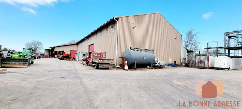 Entrepôt - 3 563 m²