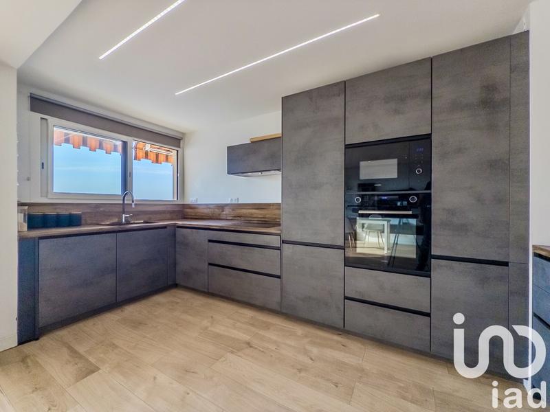 Appartement - 60 m² - 2 pièces