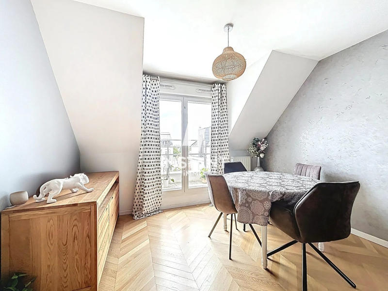 Appartement - 64 m² - 3 pièces