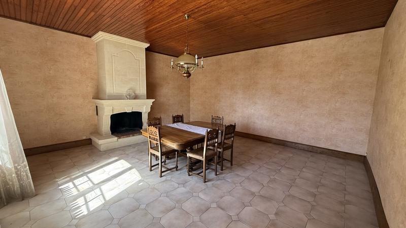 Maison - 197 m² - 7 pièces