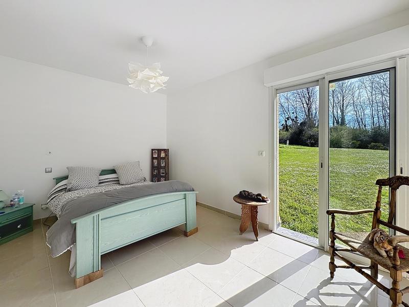 Maison - 294 m² - 6 pièces