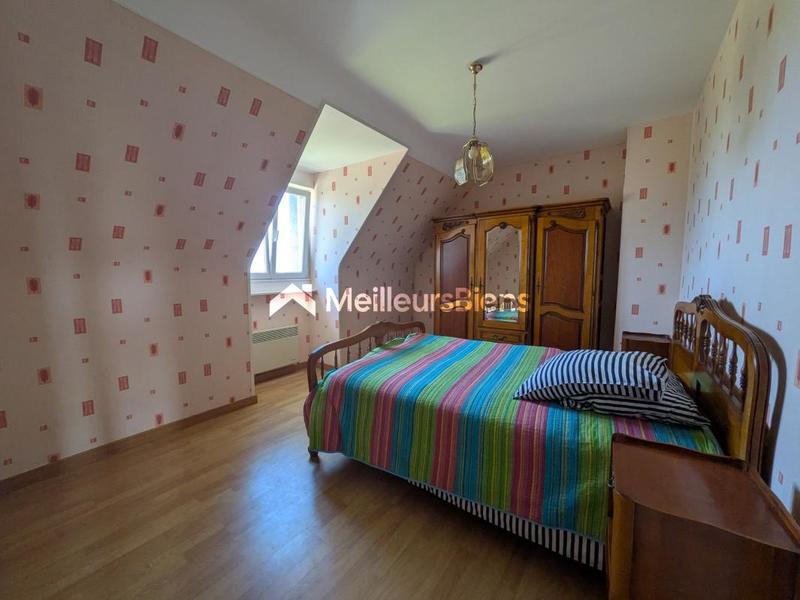 Maison - 120 m² - 6 pièces