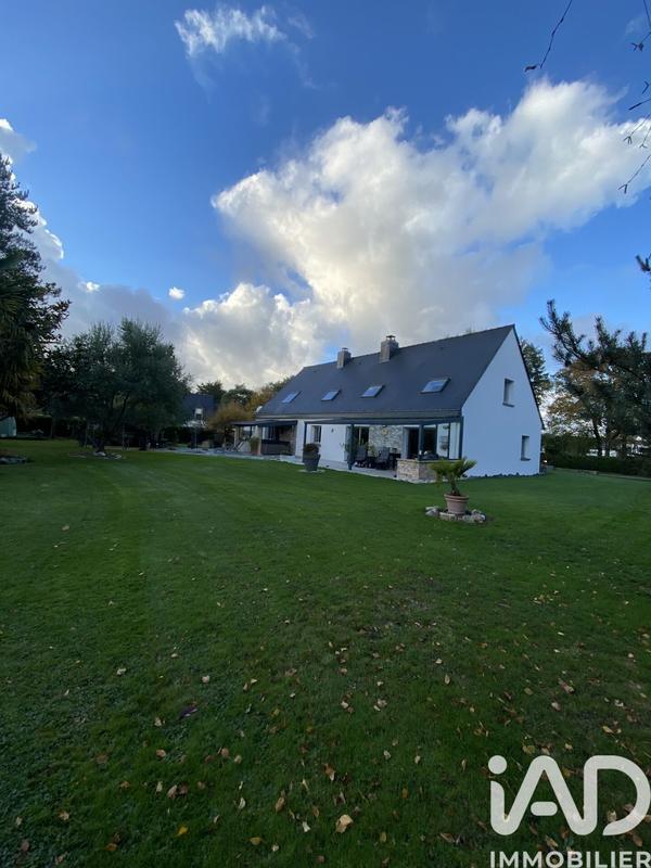 Maison - 166 m² - 9 pièces