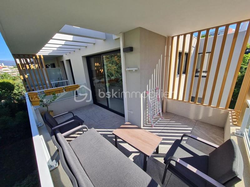 Appartement - 107 m² - 4 pièces