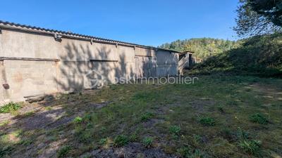 Immeuble - 250 m² - 4 pièces