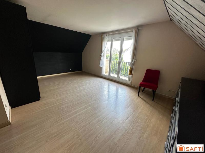 Maison - 209 m² - 8 pièces