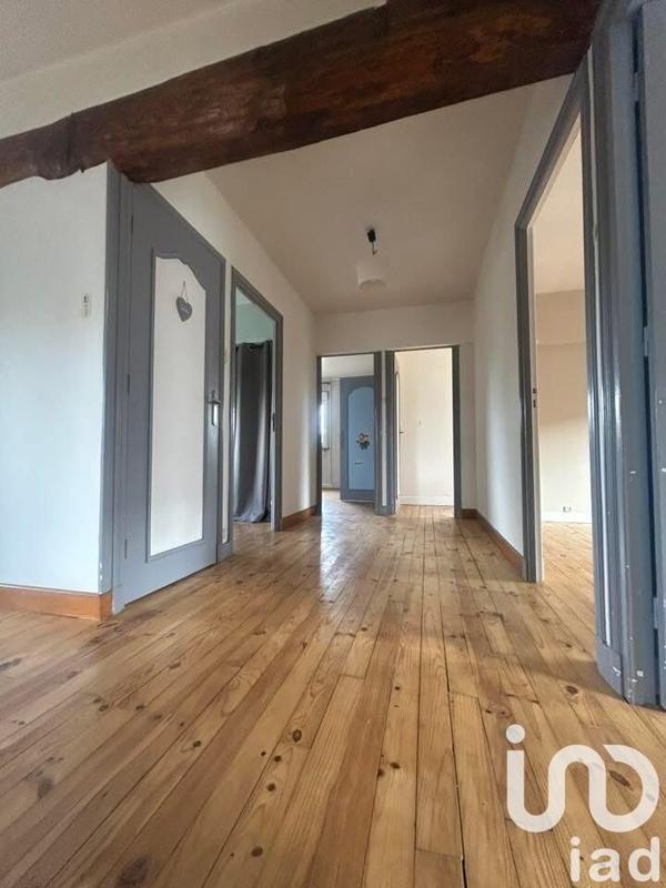 Maison - 222 m² - 12 pièces