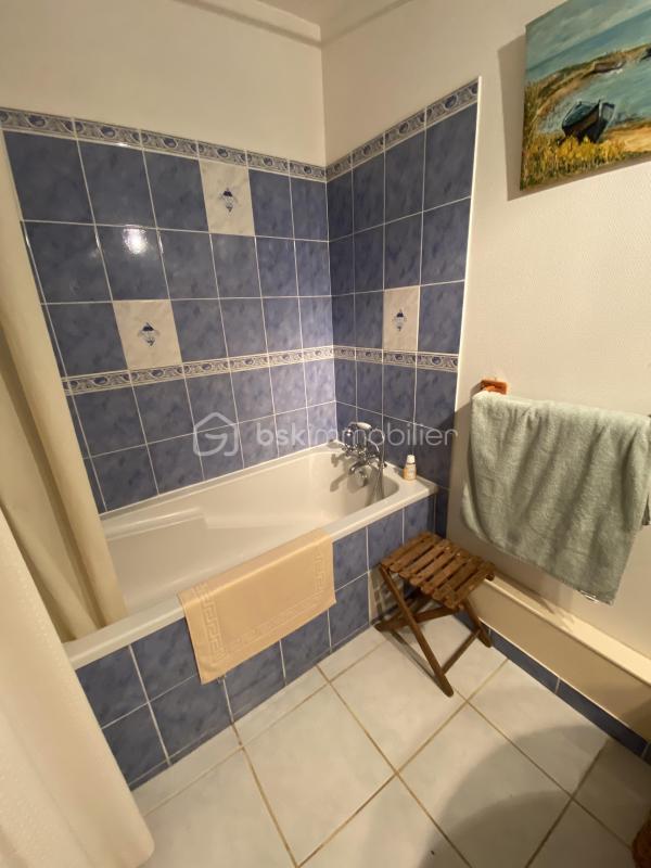 Corps de ferme - 200 m² - 7 pièces