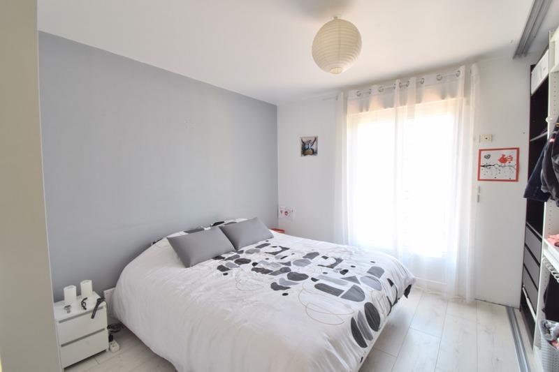 Maison - 97 m² - 5 pièces