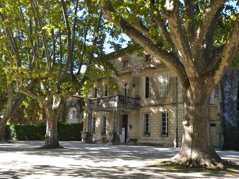 Maison de domaine - 1 200 m² - 30 pièces